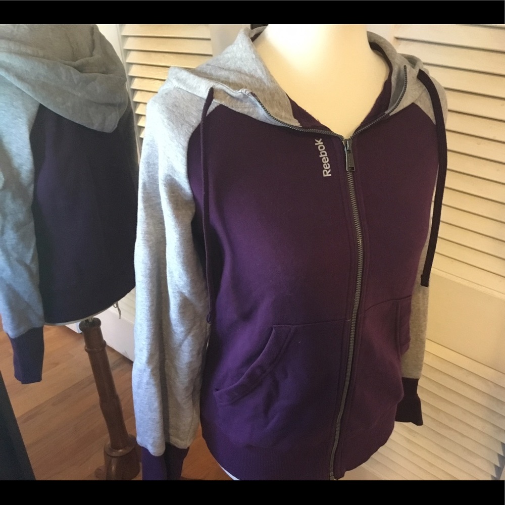 Reebok sweatshirt